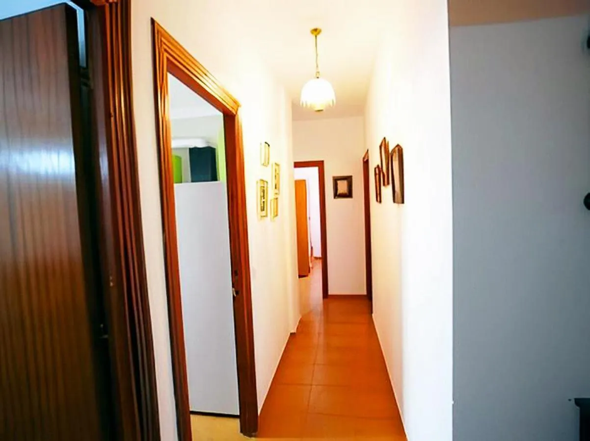 Apartamentos Garaje & Aire & Wifi & Solo Familias Y Parejas Conil De La Frontera 0*,  Spain